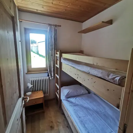 Bed & Breakfast Garni Tschutscherhof 3*